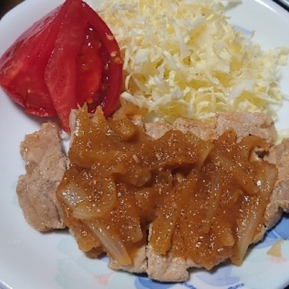 細切りの玉ねぎも入れて作りました。玉ねぎの旨味でとても美味しくいただきました。レシピありがとうございました。